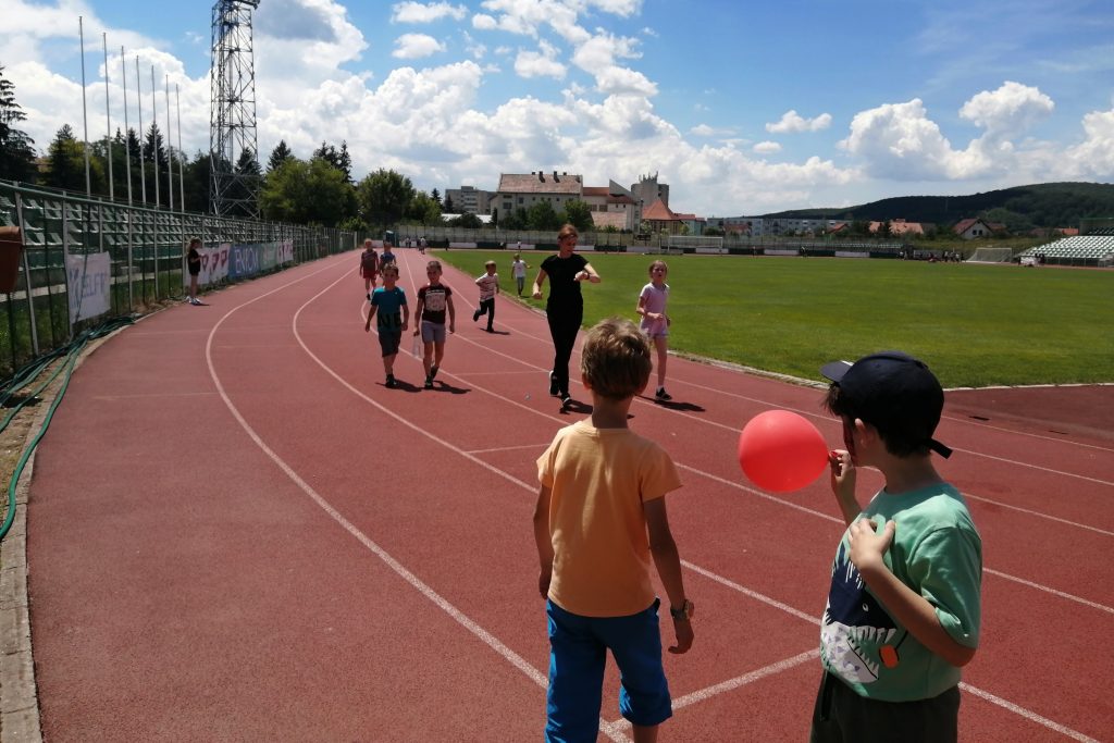 Valaki mindig futott Orsikáért. Fotó: Bodor Tünde