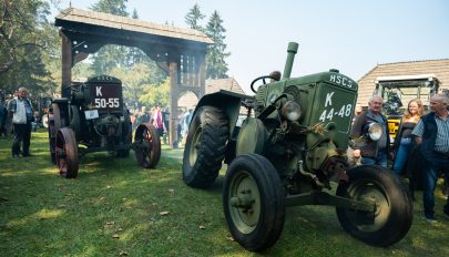 Zúgtak, zörögtek, burrogtak a veterán gépek