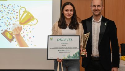 Az angol nyelv tanulása hajtotta, de utazni is szeret