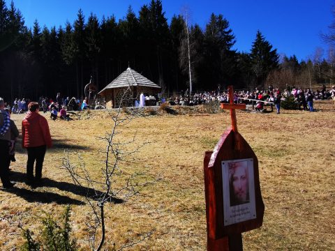 Gyümölcsoltó Boldogasszony-napi búcsú Csinódon