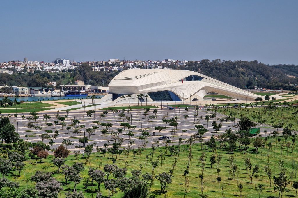 A Rabati Nagyszínházat Zaha Hadid világhírű iraki-brit építész tervezte. Fotó: Kocsis Károly