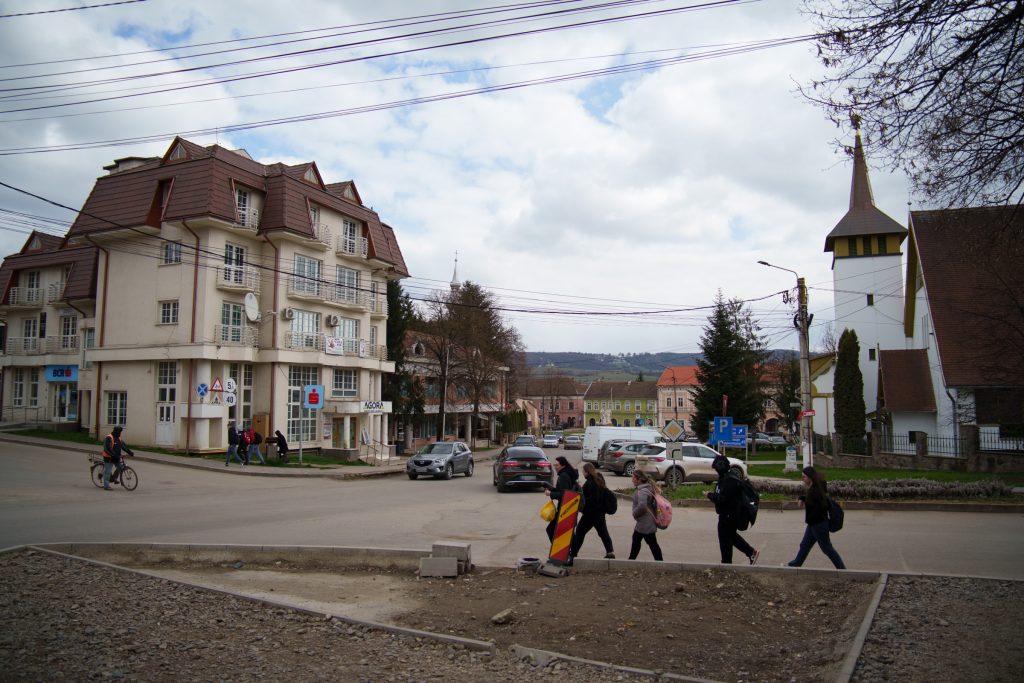 Idén összesen 4 kilométer járda újul meg Baróton. Fotó: Tuchiluș Alex
