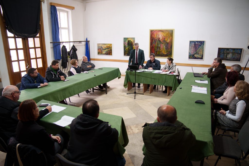 Április 7-én fogadták el Barót város 2025-ös költségvetését. Fotó: Tuchiluș Alex