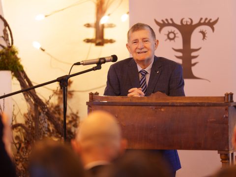 Háromszék kultúrájáért díjat adtak át Pozsony Ferencnek