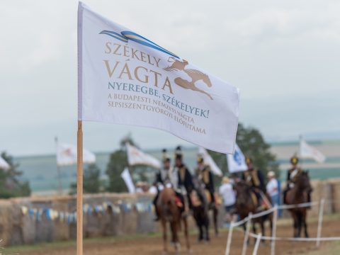 Táruslva is indíthatnak lovasokat az önkormányzatok a Székely Vágtán