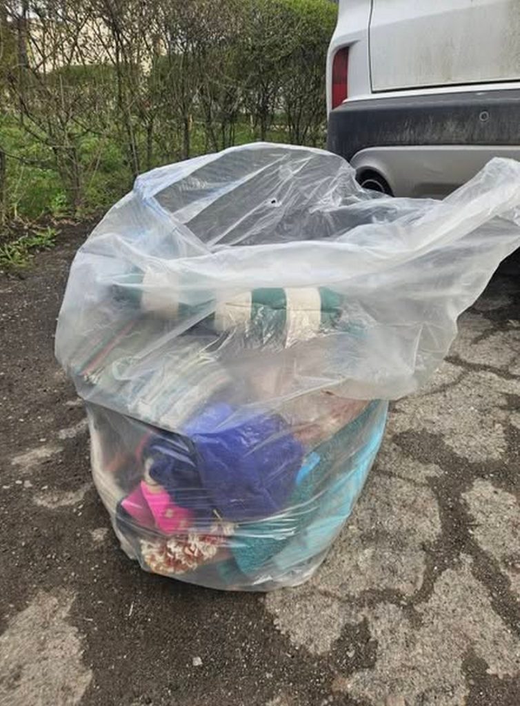 Példát statuált a polgármesteri hivatal: nem így kell a szeméttel eljárni. Fotó: Kisgyörgy Sándor/Facebook