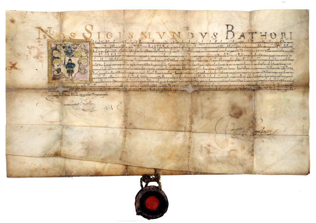 Báthory Zsigmond által aláírt nemességet adományozó oklevél 1591-ből a rétyi Márk családnak. Fotó: Székely Nemzeti Múzeum