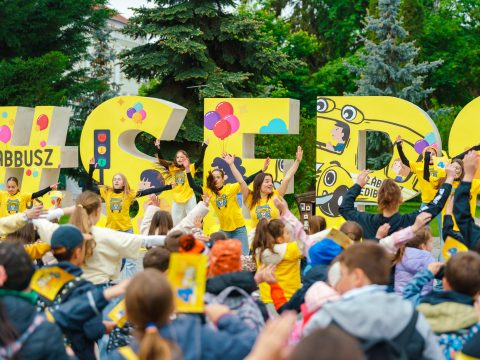 Négyéves lett Sepsiszentgyörgy legvidámabb „járgánya”, a Lábbusz-Pedibus