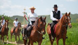 Elindultak a háromszéki zarándokok, hogy kiérdemeljék a Szűzanya kegyelmét