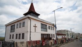 Házhoz viszik a szakoktatást a cigány gyermekekhez