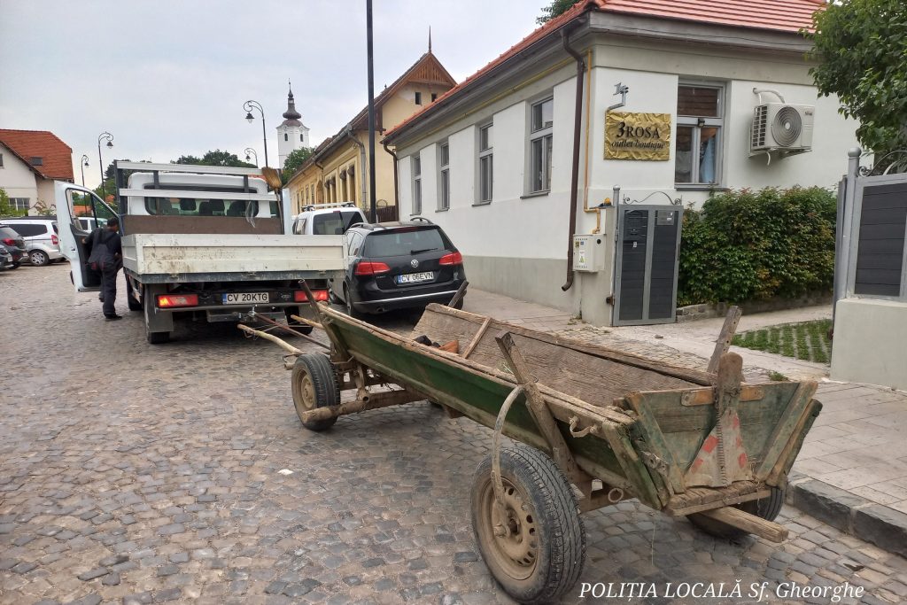 Újra szekereket kezd lekapcsolni a város területén a sepsiszentgyörgyi rendőrség. Fotó: Sepsiszentgyörgyi Helyi Rendőrség