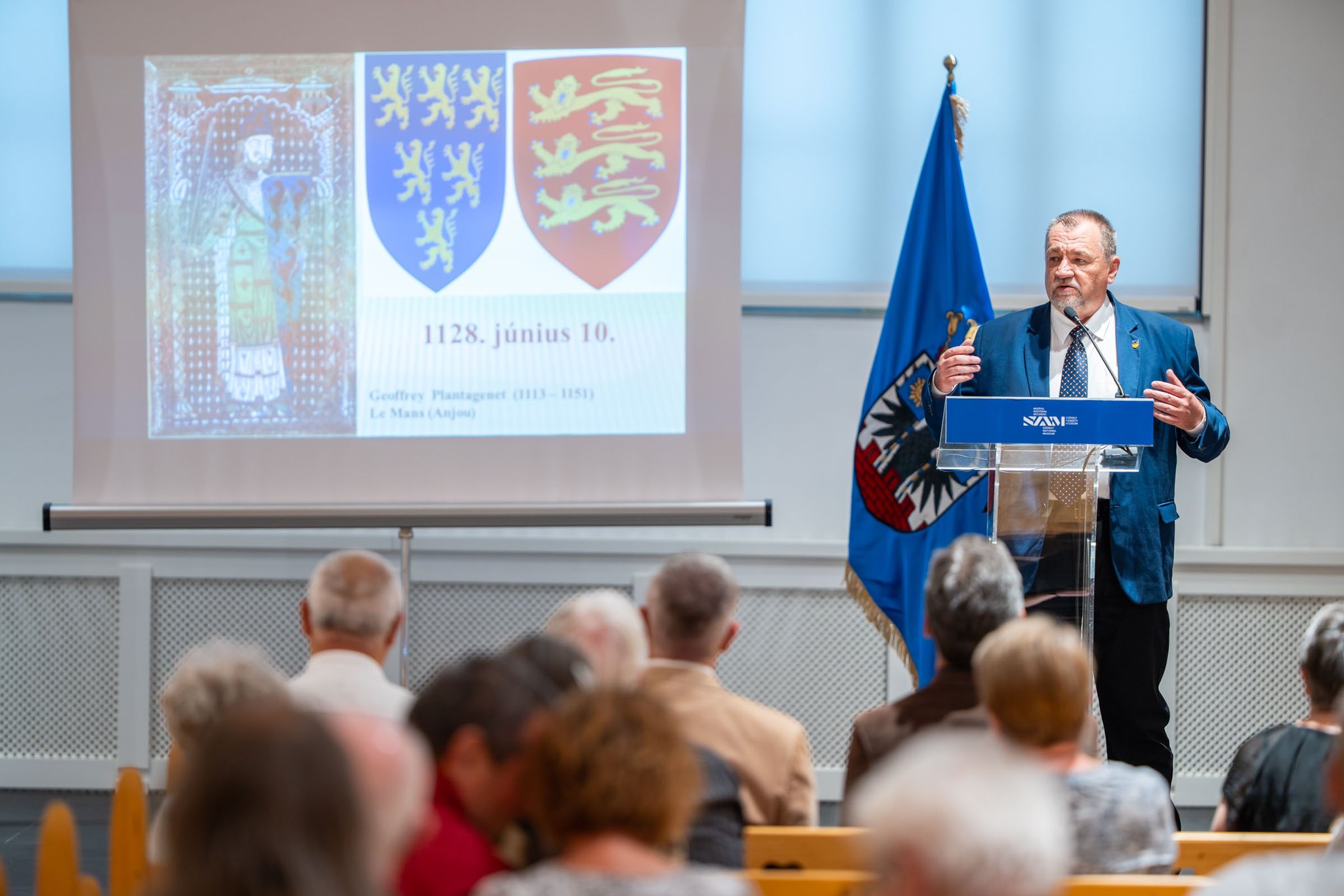 Tízéves az Erdélyi Címer- és Zászlótudományi Egyesület