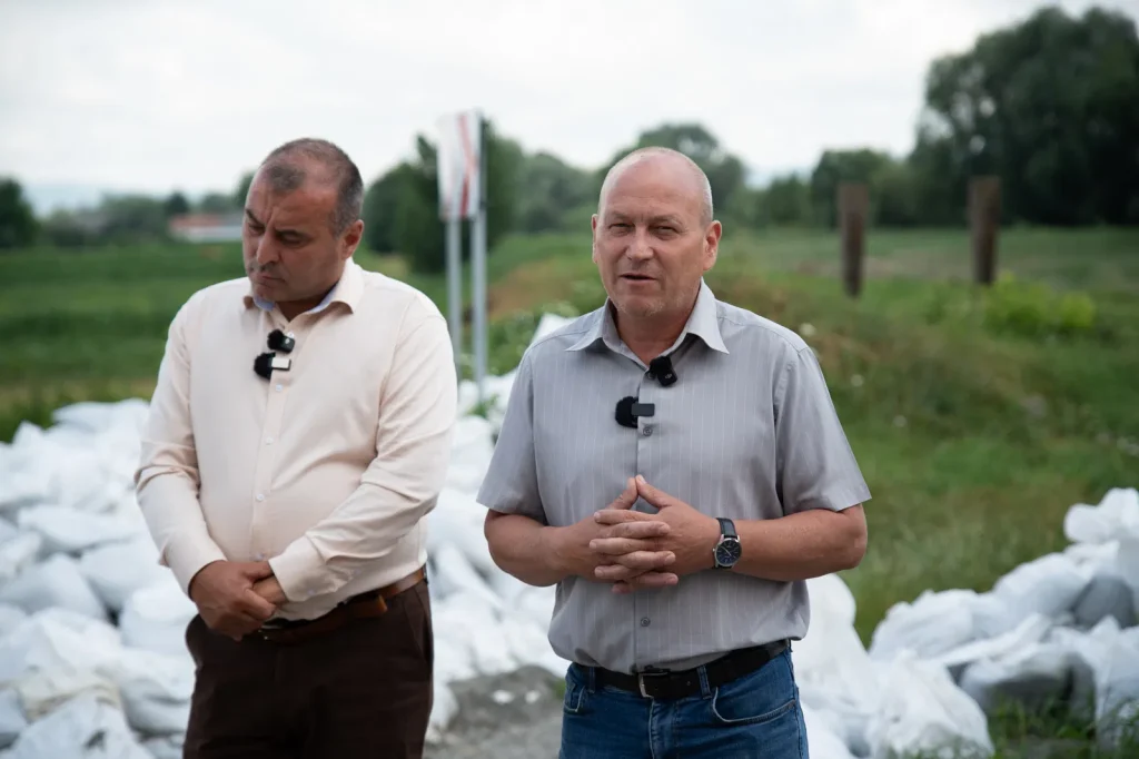 Kanyó Antal és Silviu Tăraș polgármesterek köszönetet mondtak. Fotó: Tuchiluș Alex