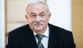 Illyefalva díszpolgárává avatják Kató Bélát