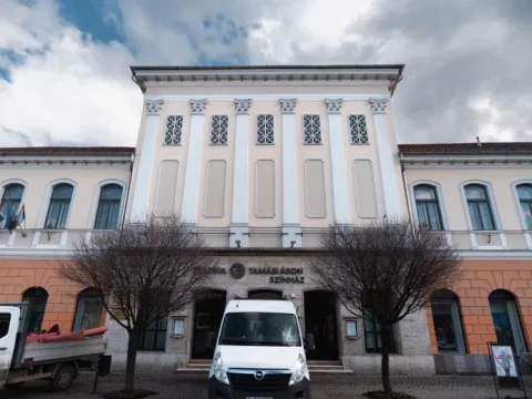 Új igazgató kerülhet a Tamási Áron Színház élére