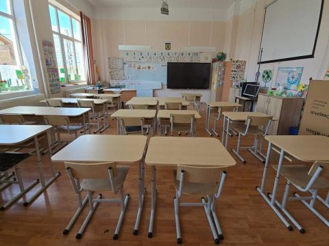 Utazási támogatás, tanfelszerelés a diákoknak