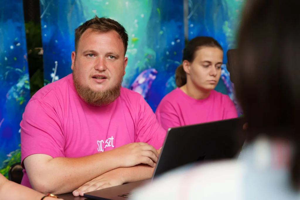 Antal Balázs: csaknem 100 önkéntes, 30 szervező alkotja az idei fesztivál motorját. Fotó: Tuchiluș Alex