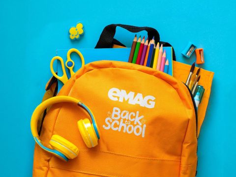 Back to school – Vissza az iskolába az eMAG-gal: közel 50.000 iskolai felszerelés-megrendelés augusztusban és háromszor több részletre vásárlás a My Wallet-en keresztül (X)