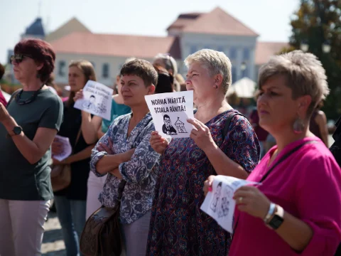 Nem hagyják magukat a háromszéki pedagógusok